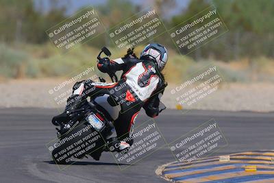 media/Sep-25-2023-Moto Forza (Mon) [[81ffa65e0a]]/B-C Group/Session 4 (Turn 2 Backside)/